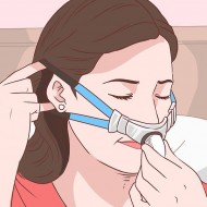 入鼻孔式鼻罩